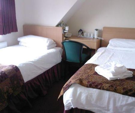 بيكينهيل Heath Lodge Hotel Nr Nec الغرفة الصورة